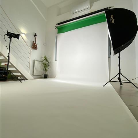 lightroomilano studio fotografico a noleggio milano