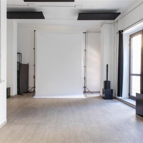 oia studio sala posa noleggio a milano